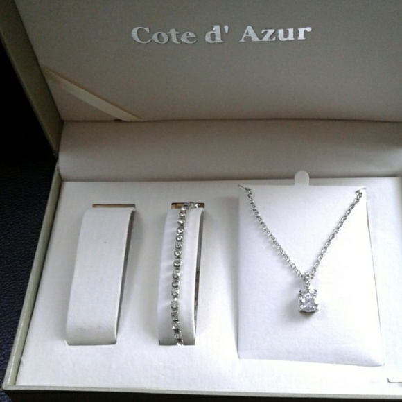 cote d' azur Jewelry - 2 piece bracelet and necklace